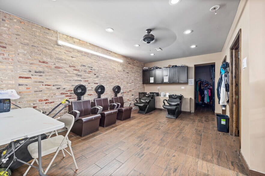 More Photos Of 1329 W 99th St, Chicago Flex For Sale