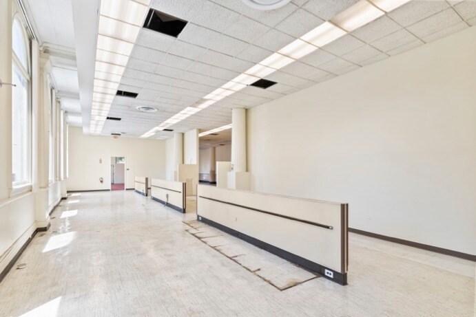 More Photos Of 2411 Santa Clara Ave, Alameda General Retail For Sale