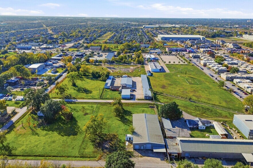 More Photos Of 13026 Rosecrest Dr, Houston Warehouse For Lease