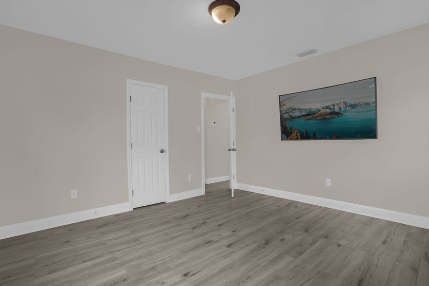 More Photos Of 1501 E Robinson St, Orlando Office Residential For Lease
