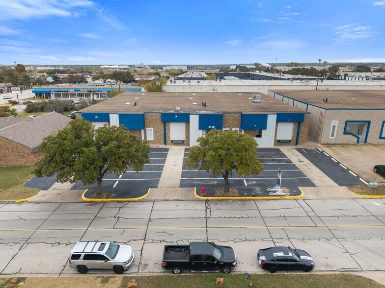 More Photos Of 3109 Garden Brook Dr, Farmers Branch Warehouse For Sale