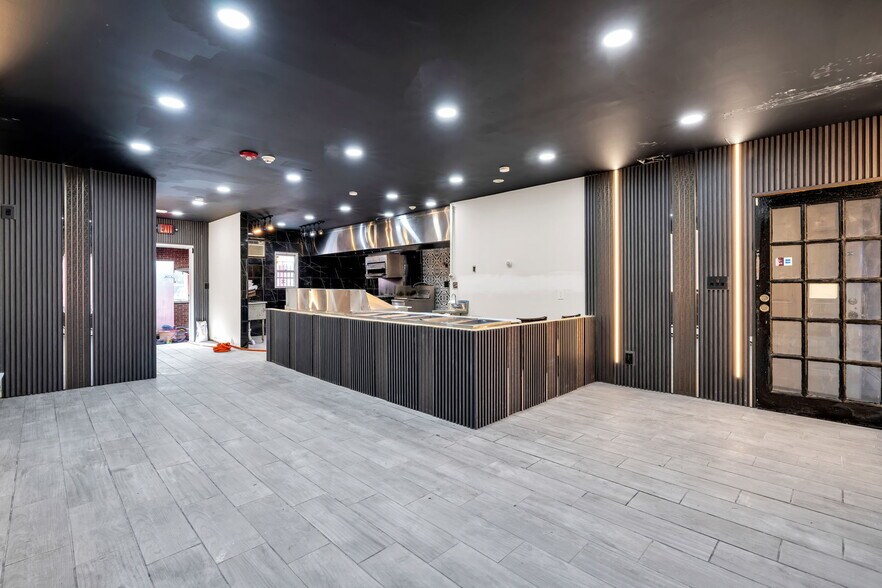 More Photos Of 166 Getty Ave, Paterson Restaurant For Lease