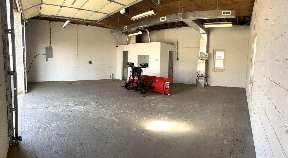 More Photos Of 255 E Church Rd, King Of Prussia Warehouse For Sale