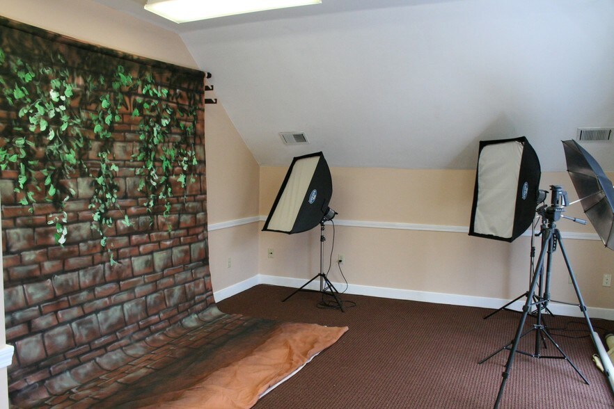 More Photos Of 345 Boston Post Rd, Sudbury Medical For Lease