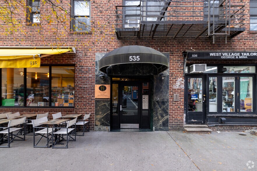 More Photos Of 535-539 Hudson St, New York Apartments For Lease