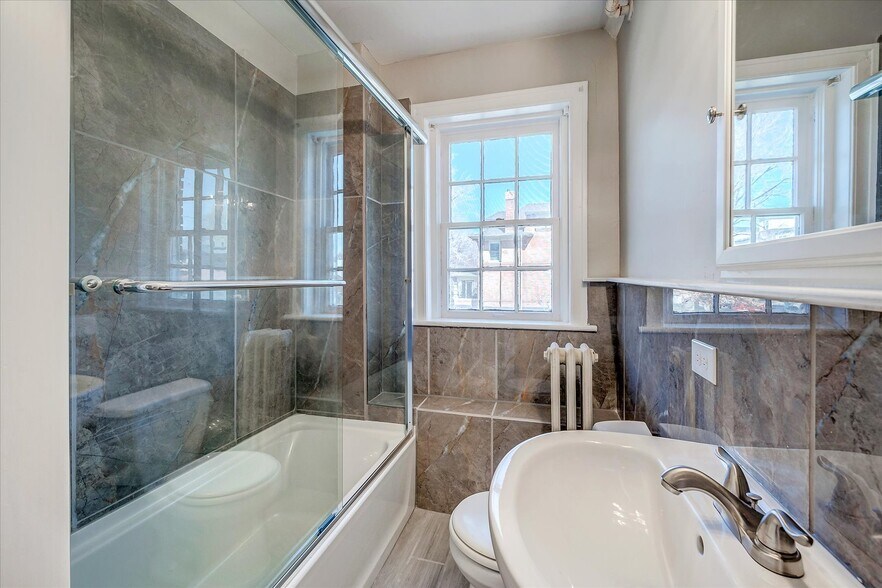 More Photos Of 1580 St Paul St, Denver Apartments For Sale