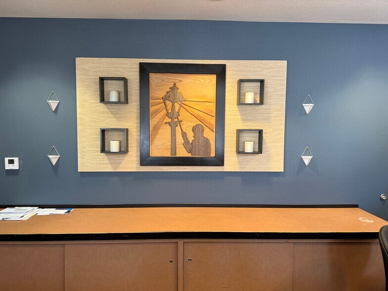 More Photos Of 1604 Monterey St, San Luis Obispo Hotel For Sale