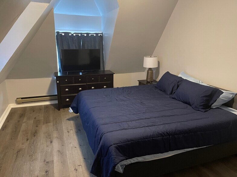 More Photos Of 3-4 Leonard Pl, Albany Apartments For Sale