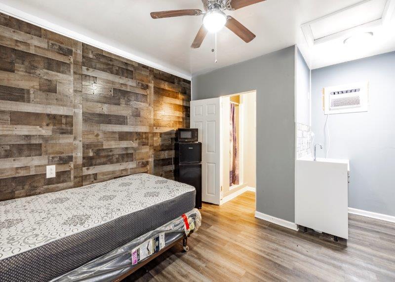 More Photos Of 1005 Black Horse Pike Hwy, Hammonton Hotel For Sale