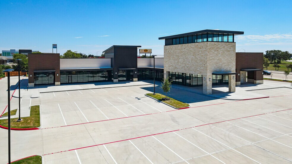 More Photos Of 2709 Texas Ave, College Station Storefront For Lease