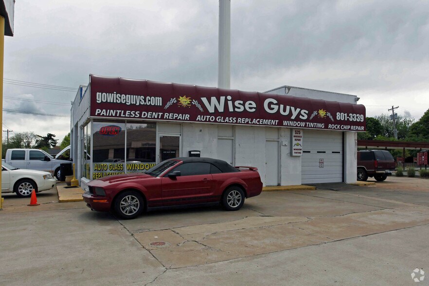 More Photos Of 1200 W Main St, Norman Auto Repair For Sale