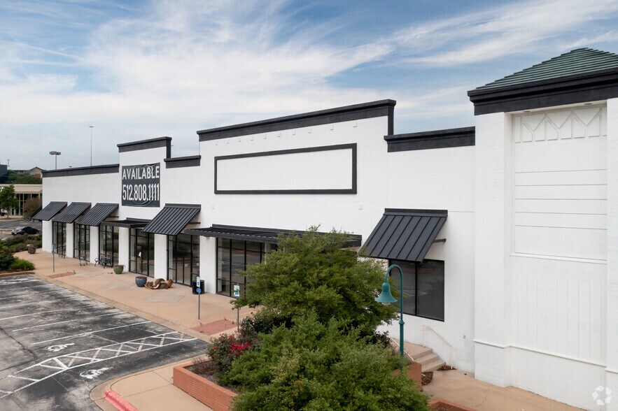 More Photos Of 9333 Research Blvd, Austin Unknown For Lease