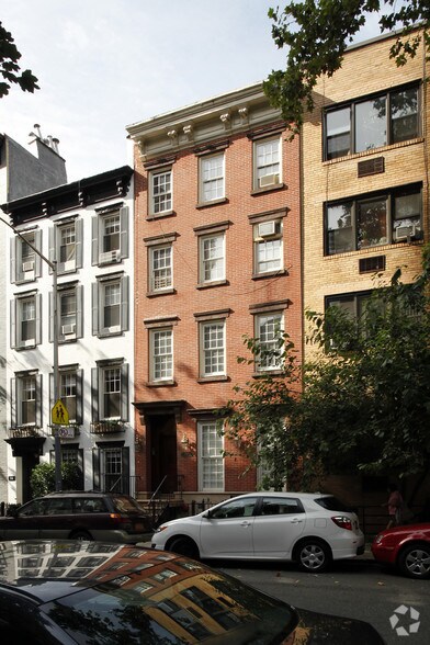 Primary Photo Of 244 E 32nd St, New York Apartments For Lease