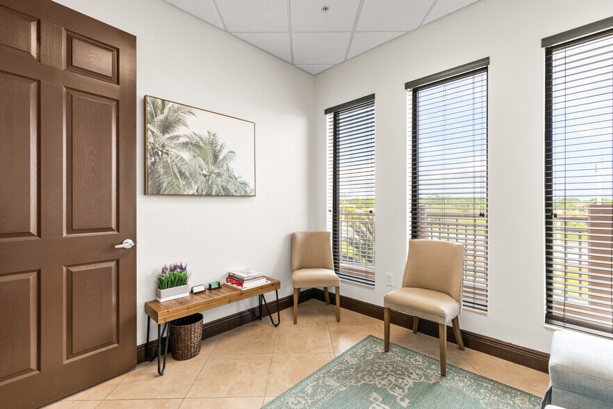 More Photos Of 3319 State Road 7, Wellington Medical For Sale