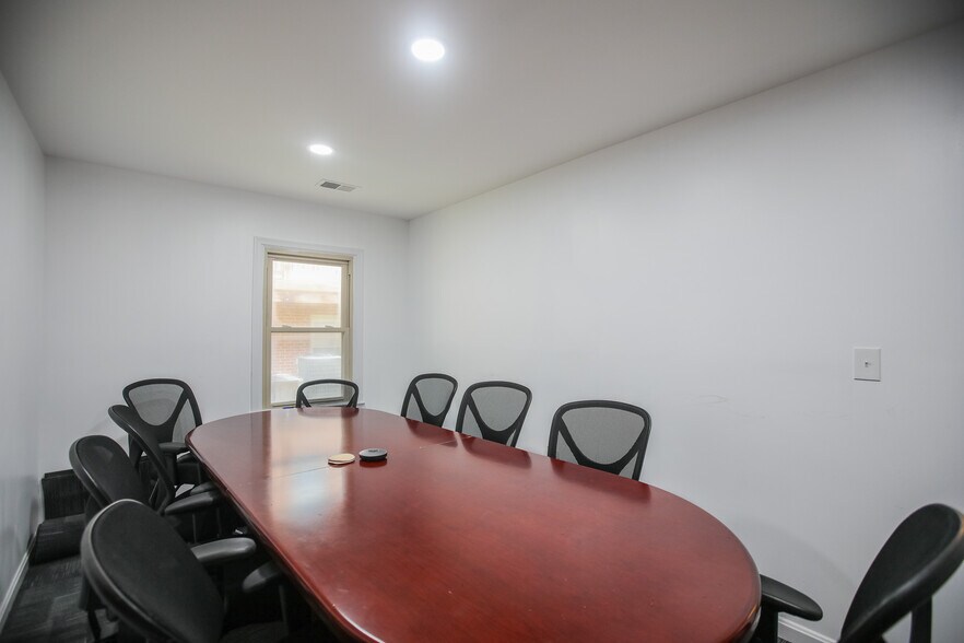 More Photos Of , Rockville Office For Sale