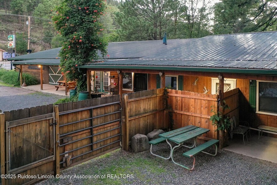 More Photos Of 616 Sudderth Dr, Ruidoso General Retail For Sale