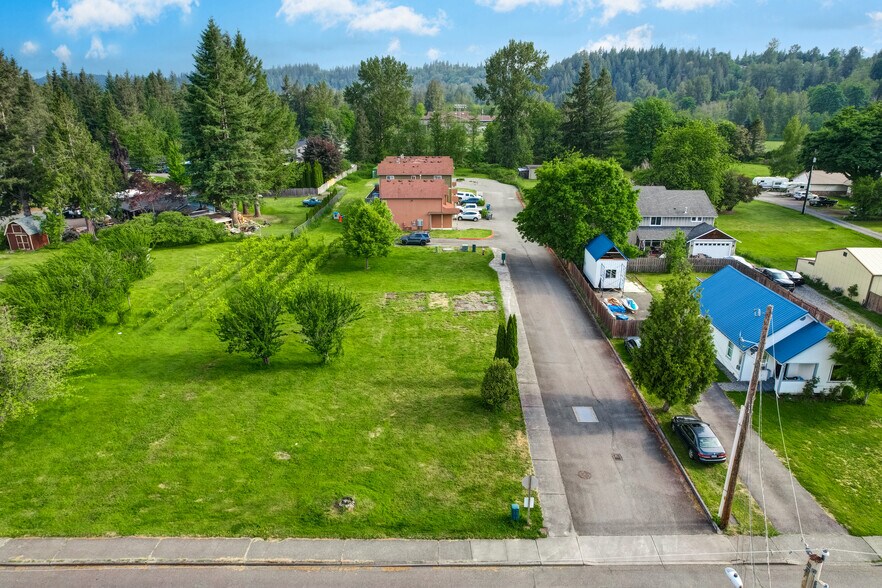 More Photos Of 717 High Ave, Sultan Land For Sale