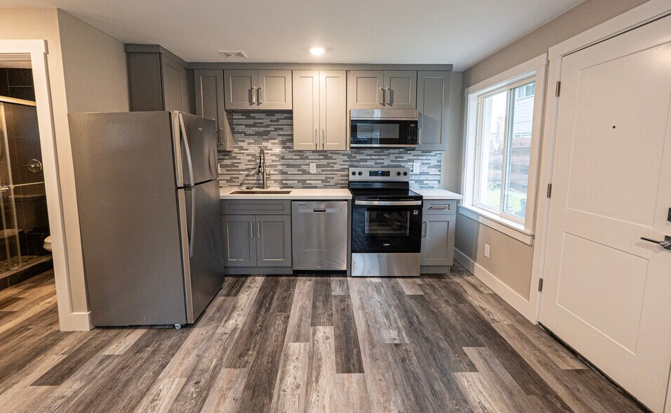 More Photos Of 3035 64th Ave SW, Seattle Apartments For Sale