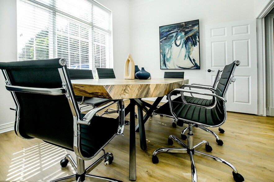 More Photos Of 7157 Colleyville Blvd, Colleyville Office For Lease