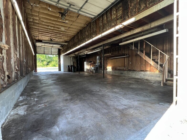 More Photos Of 4660 Mary Ingles Highway, Silver Grove Police Fire Station For Sale