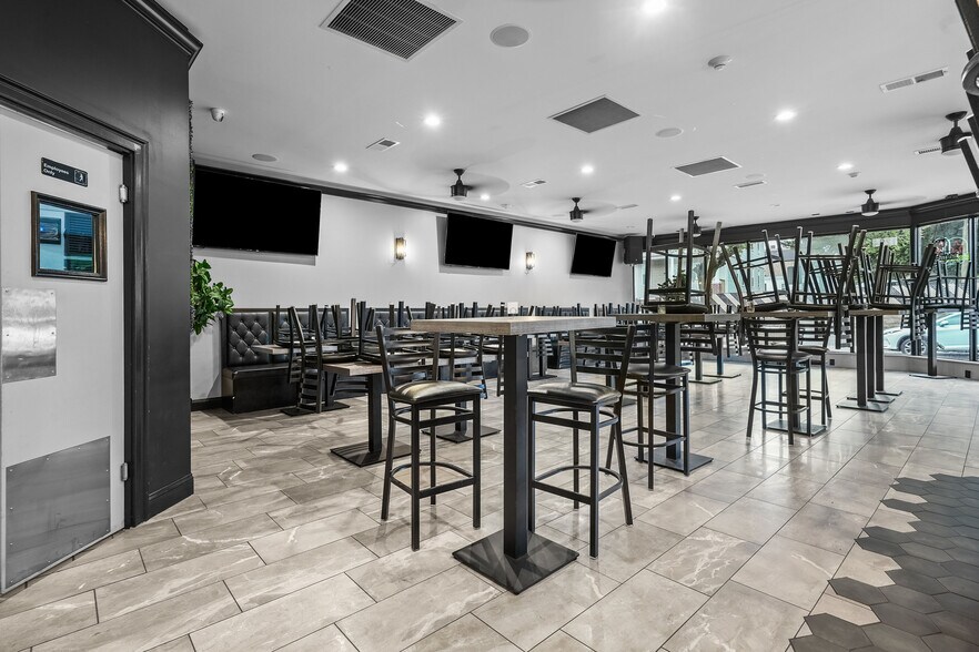 More Photos Of 1294 Chalkstone Ave, Providence Restaurant For Sale