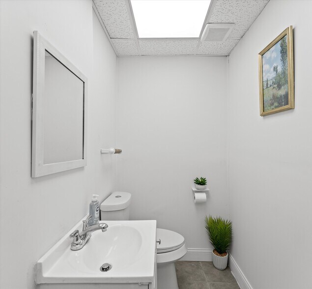 More Photos Of 25611 Van Born Rd, Taylor Freestanding For Sale