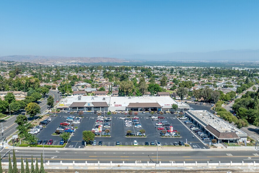 More Photos Of 1292 Border Ave, Corona Health Club For Sale