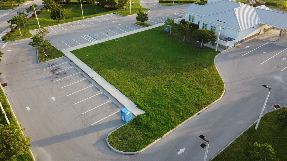 More Photos Of 4570 Thomasson Ln, Naples Land For Lease