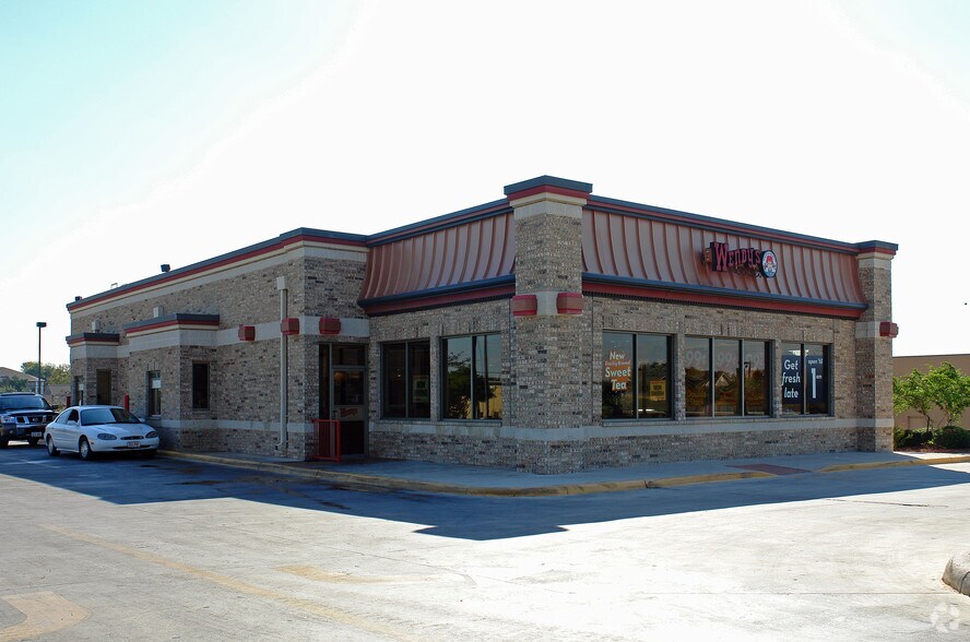 More Photos Of 19170 Stone Oak Pky, San Antonio Fast Food For Lease
