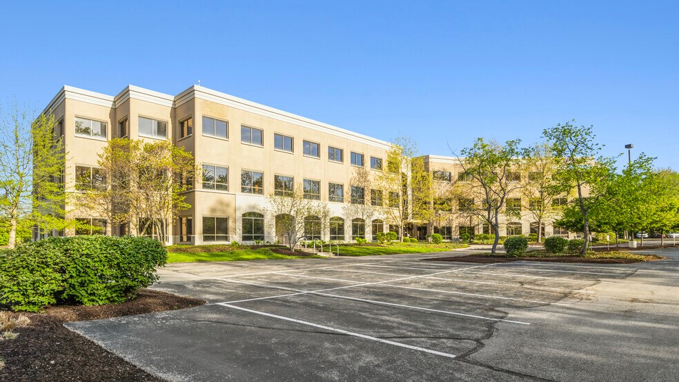Primary Photo Of 9435 Waterstone Blvd, Cincinnati Office For Sale