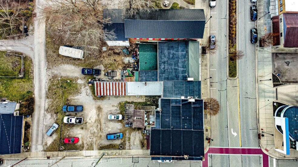 More Photos Of 216 E Main St, Batavia Storefront Retail Residential For Sale