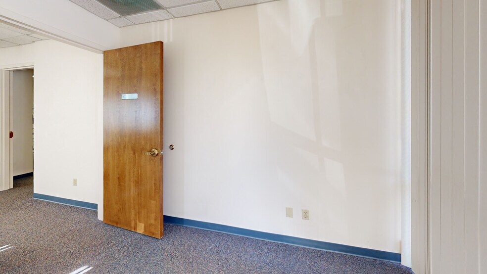 More Photos Of 114 W Main St, New Britain Unknown For Sale