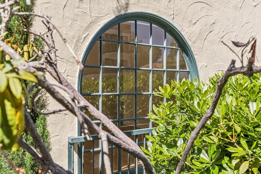 More Photos Of 530 Webster St, Palo Alto Apartments For Sale