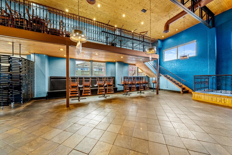 More Photos Of 701 E 2nd Ave, Durango Showroom For Lease