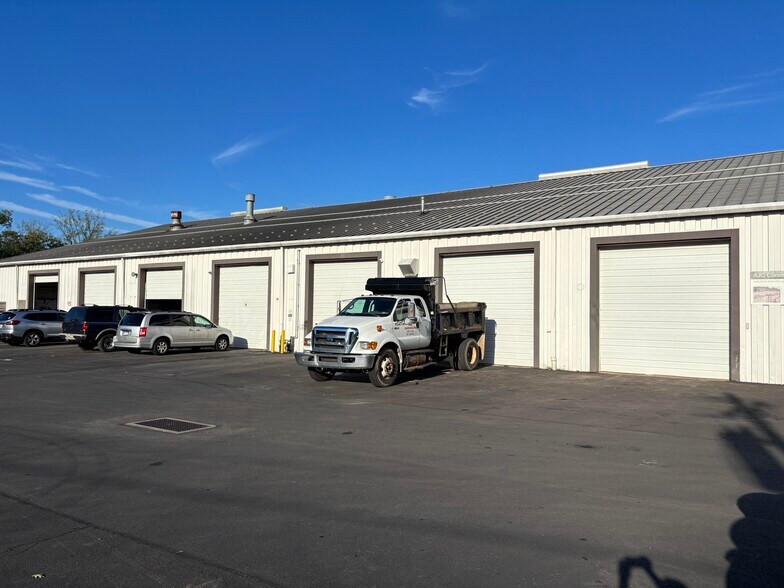 More Photos Of 2727 Philmont Ave, Huntingdon Valley Warehouse For Lease