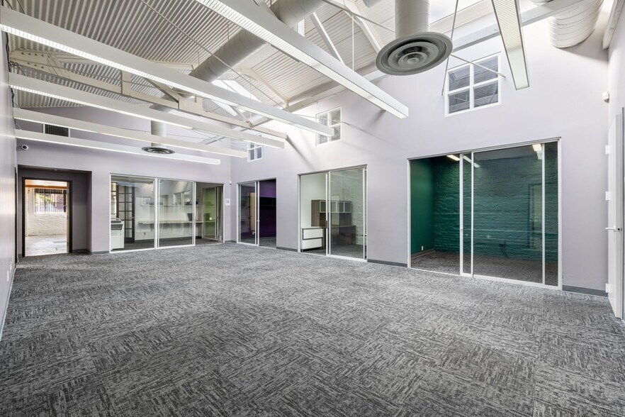 More Photos Of 1207-1215 G St, Sacramento Loft Creative Space For Sale