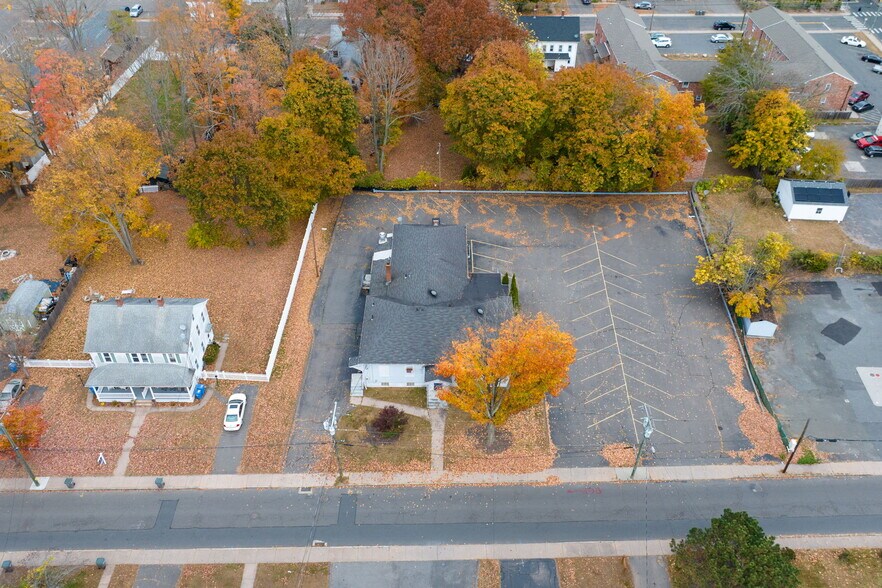 More Photos Of 73 Maple St, Manchester Lodge Meeting Hall For Sale