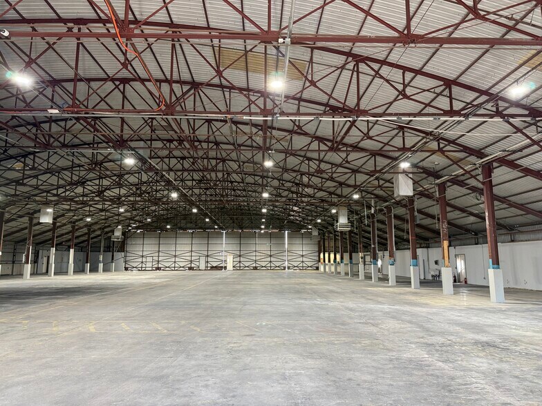 More Photos Of 1300 S Litchfield Rd, Goodyear Unknown For Lease