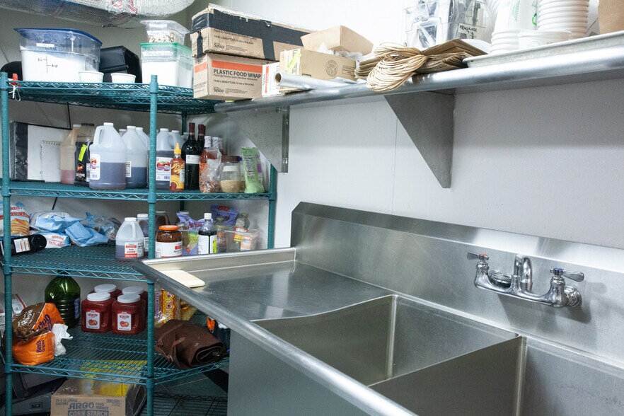 More Photos Of 117 Burgoyne Rd, Ticonderoga Restaurant For Sale