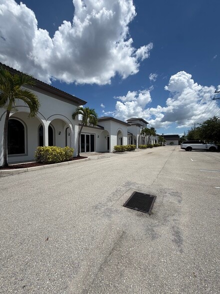 More Photos Of 3321 Del Prado Blvd S, Cape Coral Office For Lease