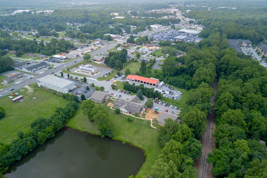 More Photos Of 1071 Woodberry Square Pl, Lynchburg Office For Sale