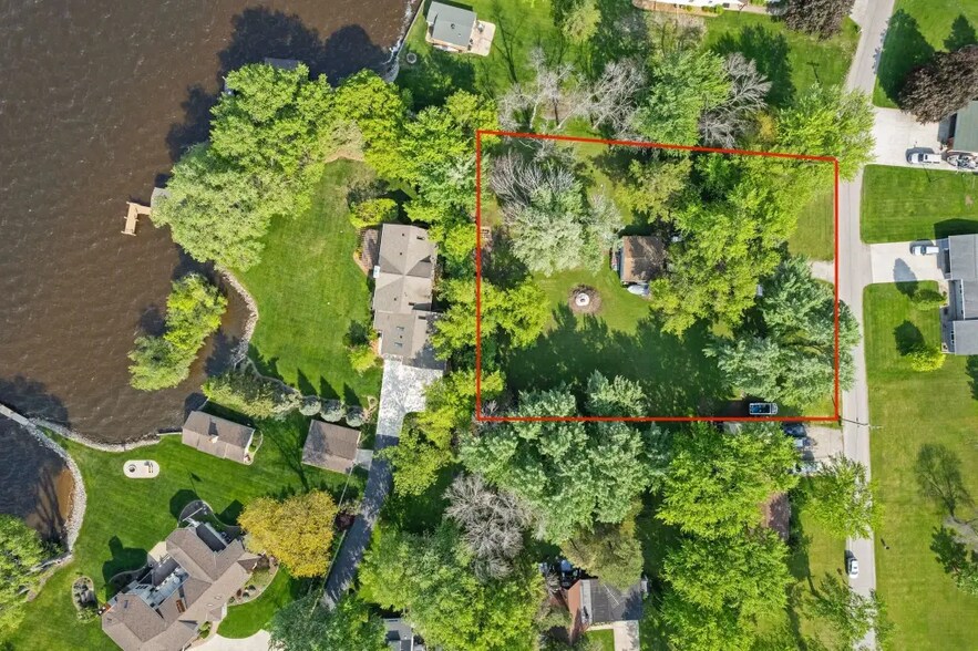 Primary Photo Of 2742 Shorehaven Ln, Oshkosh Land For Sale
