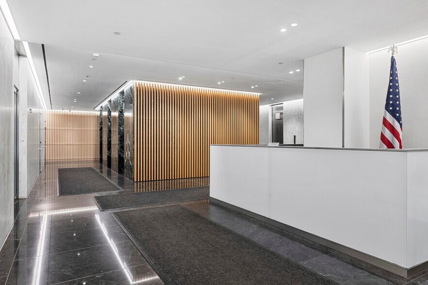 More Photos Of 950 Third Ave, New York Office For Lease