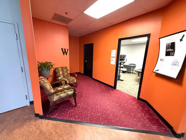 More Photos Of 419 Kays Dr, Normal Industrial For Sale