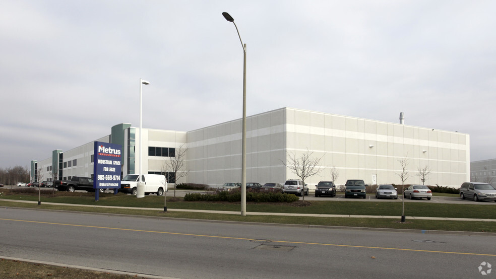 Primary Photo Of 300 Confederation Pky, Vaughan Warehouse For Lease