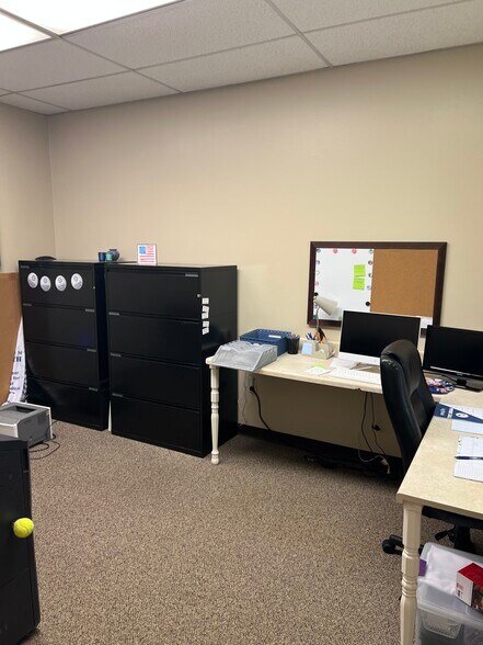 More Photos Of 1612-1630 E Whaley St, Longview Industrial For Lease
