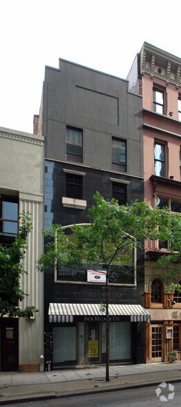 Primary Photo Of 1521 Walnut St, Philadelphia Storefront Retail Residential For Lease