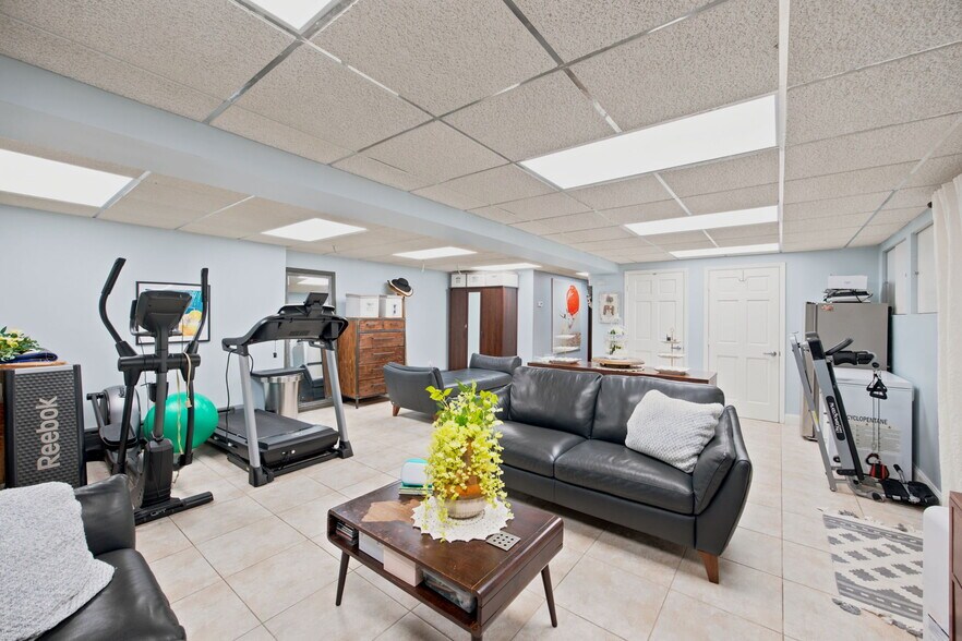 More Photos Of 332 Manhattan Ave, Brooklyn Apartments For Sale