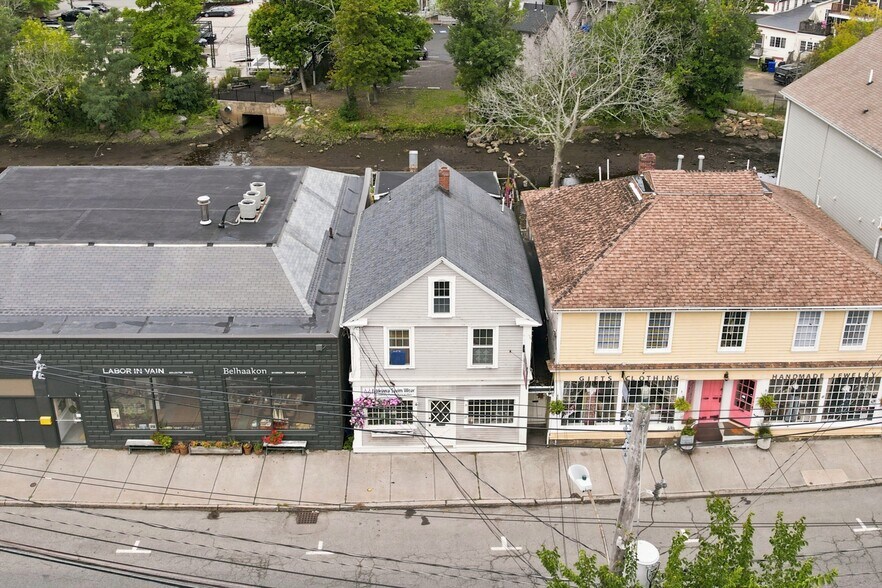 More Photos Of 33-37 S Main St, Ipswich Storefront Retail Residential For Sale
