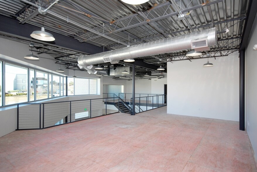 More Photos Of 4245 Marsh Ridge Rd, Carrollton Loft Creative Space For Sale